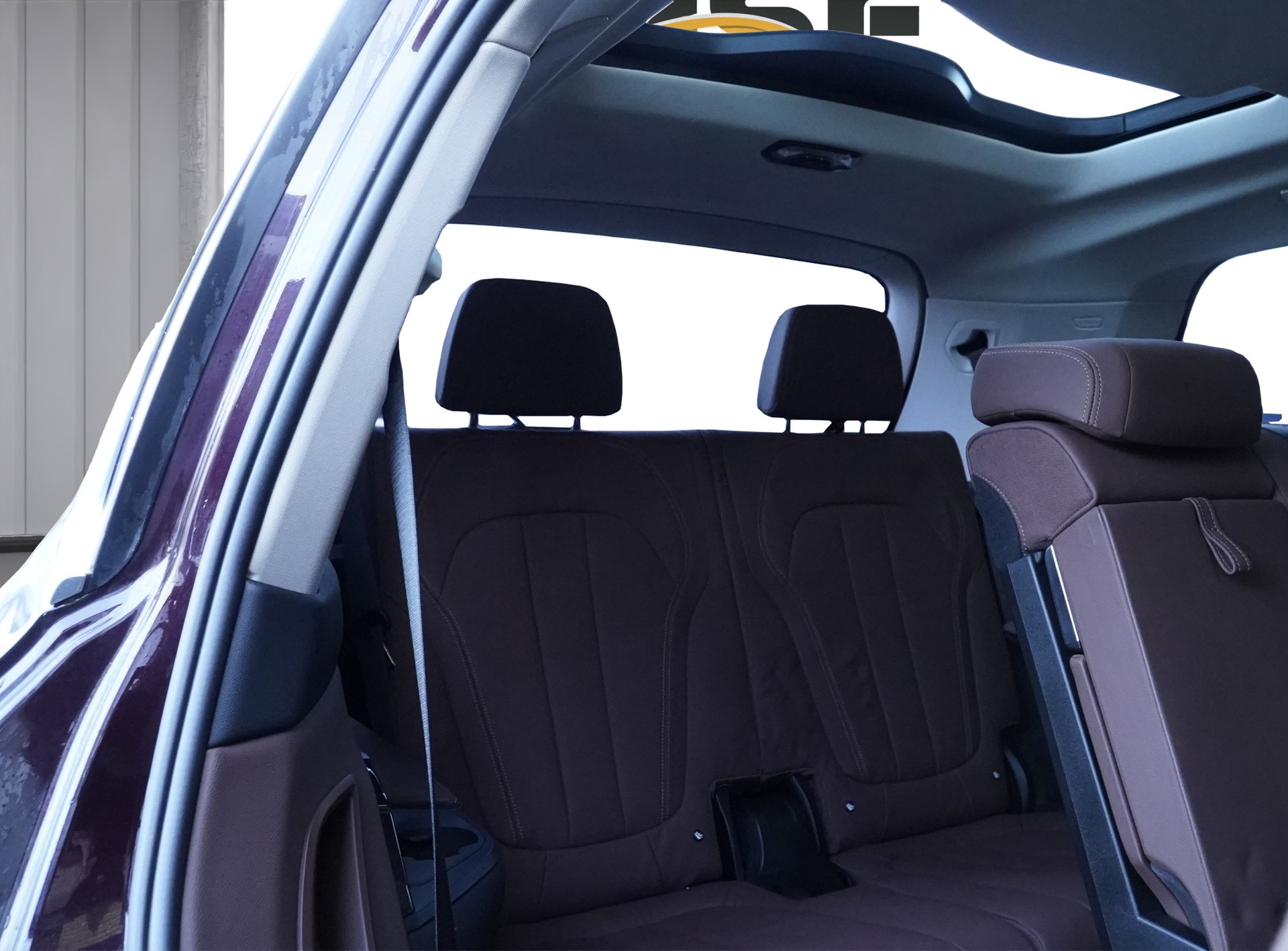 BMW X7 xDrive 30d Steptronic Individual *CH Fahrzeug & AHK-7 Sitze*-image-17
