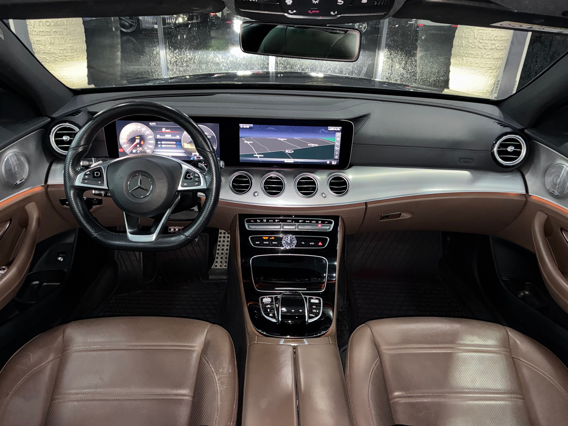 MERCEDES-BENZ E 43 AMG 4 Matic 9G-Tronic-image-7