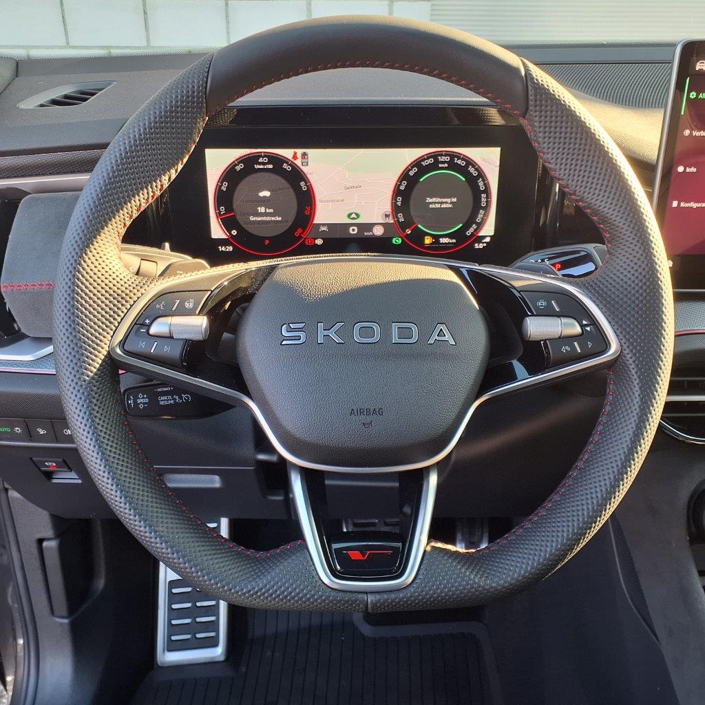 SKODA Kodiaq 2.0 TSI RS 4x4 DSG-image-9