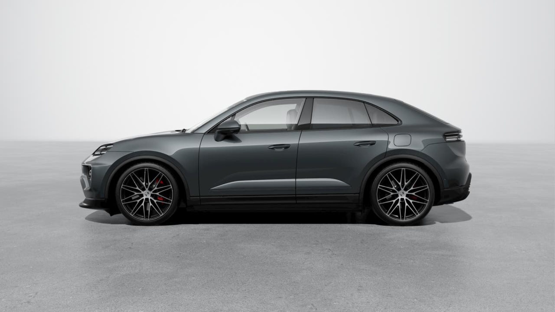 PORSCHE Macan 4S-showroom-element-1