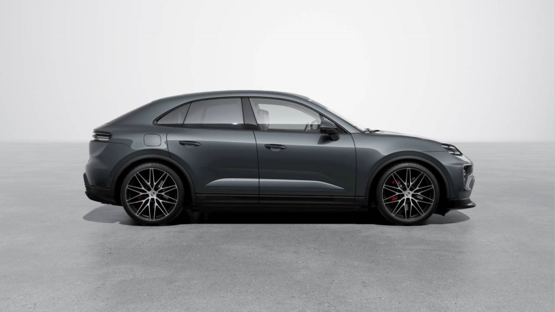 PORSCHE Macan 4S-image-5