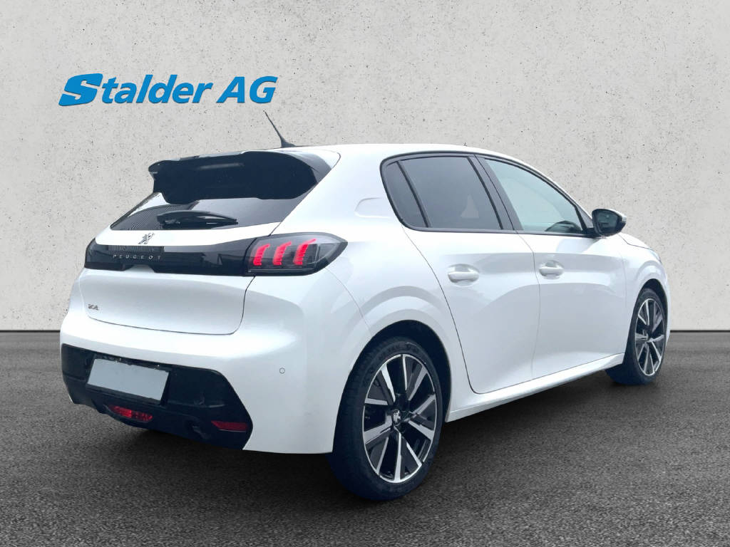 PEUGEOT 208 1.2 PureTech 100 Allure-image-5