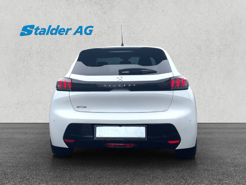 PEUGEOT 208 1.2 PureTech 100 Allure-image-4