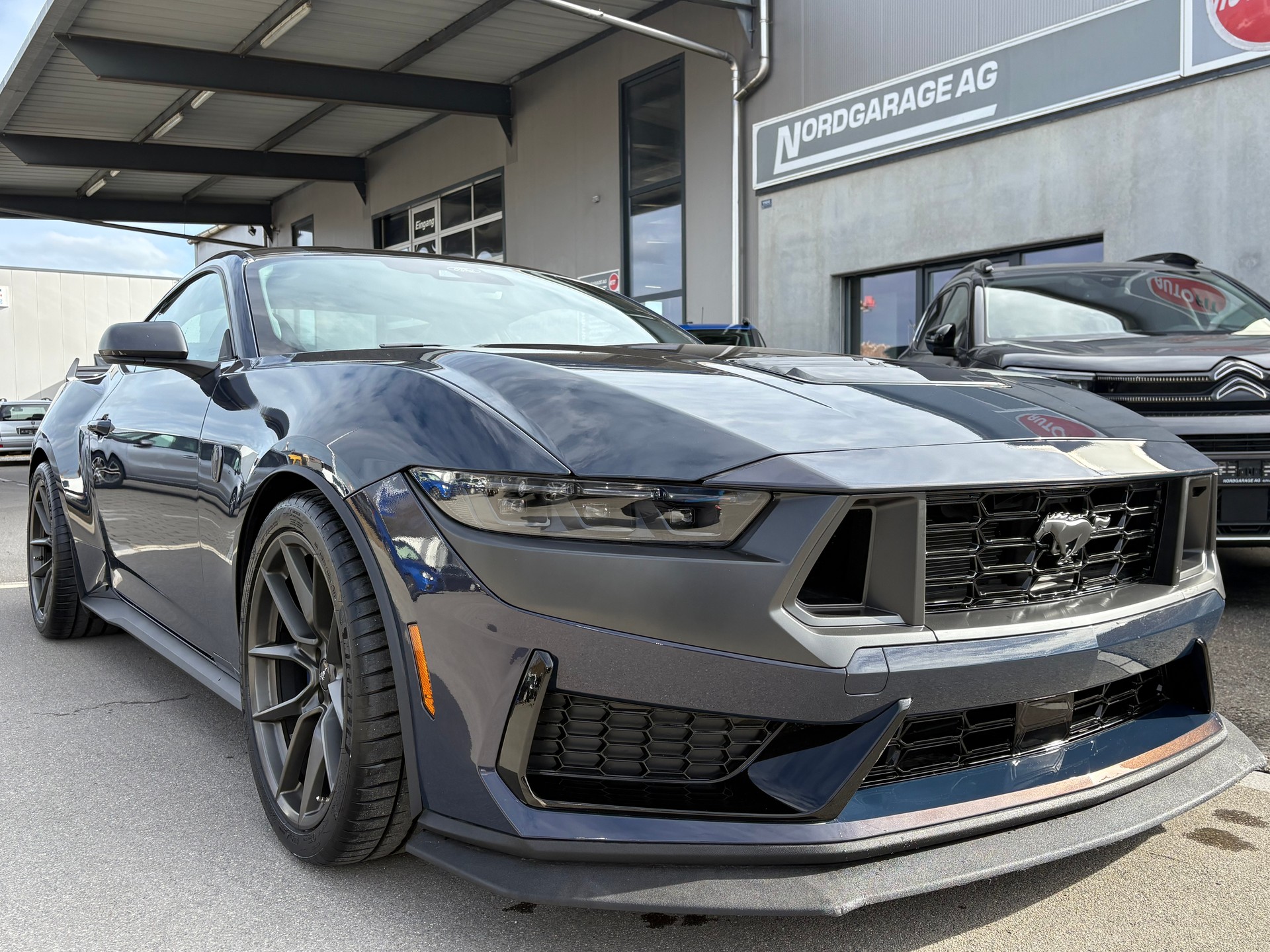 FORD Mustang Dark Horse US Version Handling Package