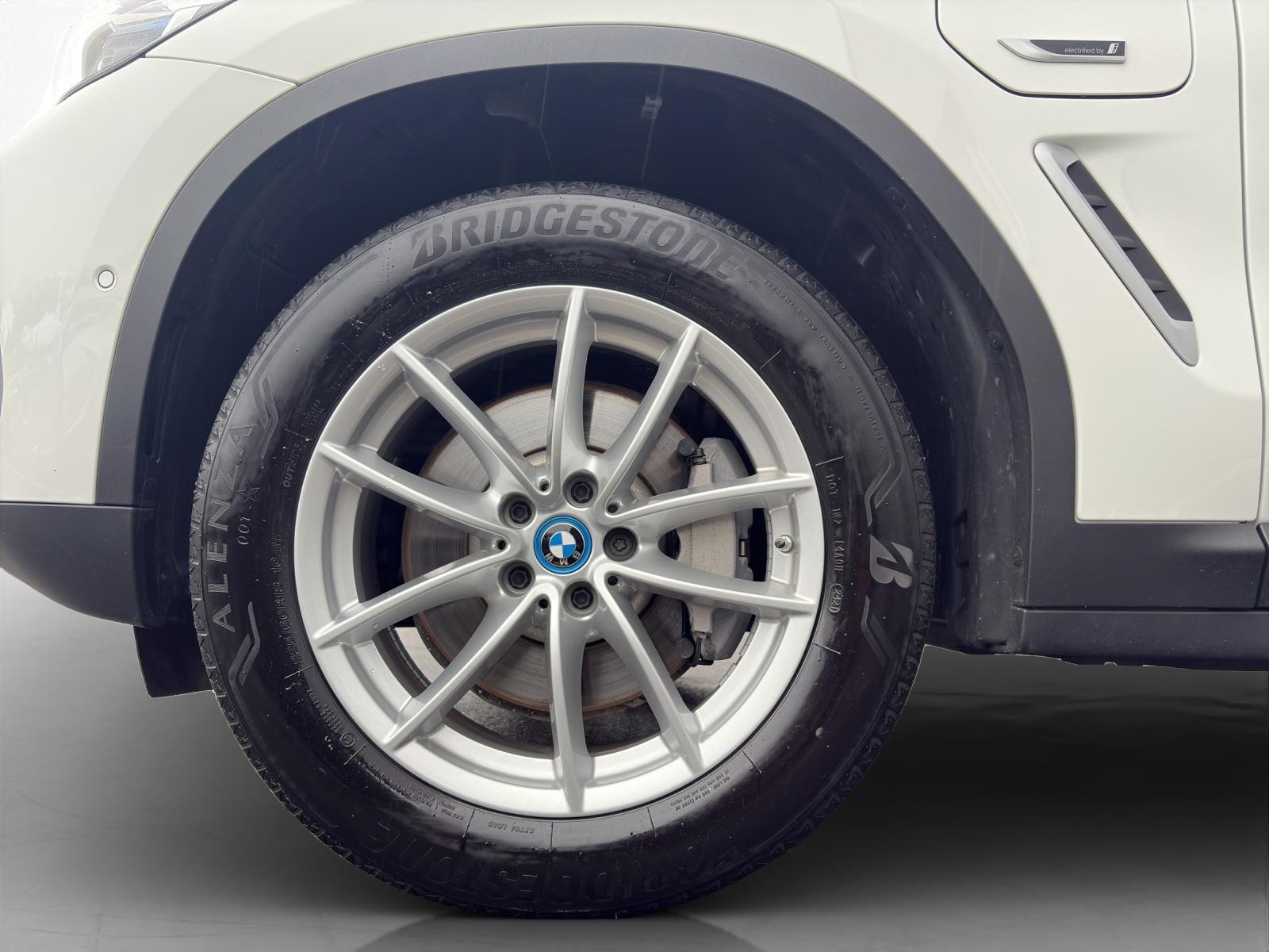 BMW X3 30e xDrive SAG-image-8
