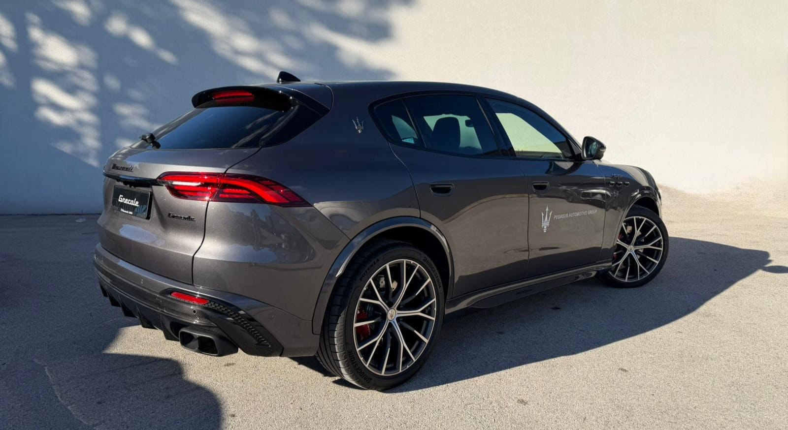 MASERATI Grecale 3.0 Trofeo Automatica-image-1