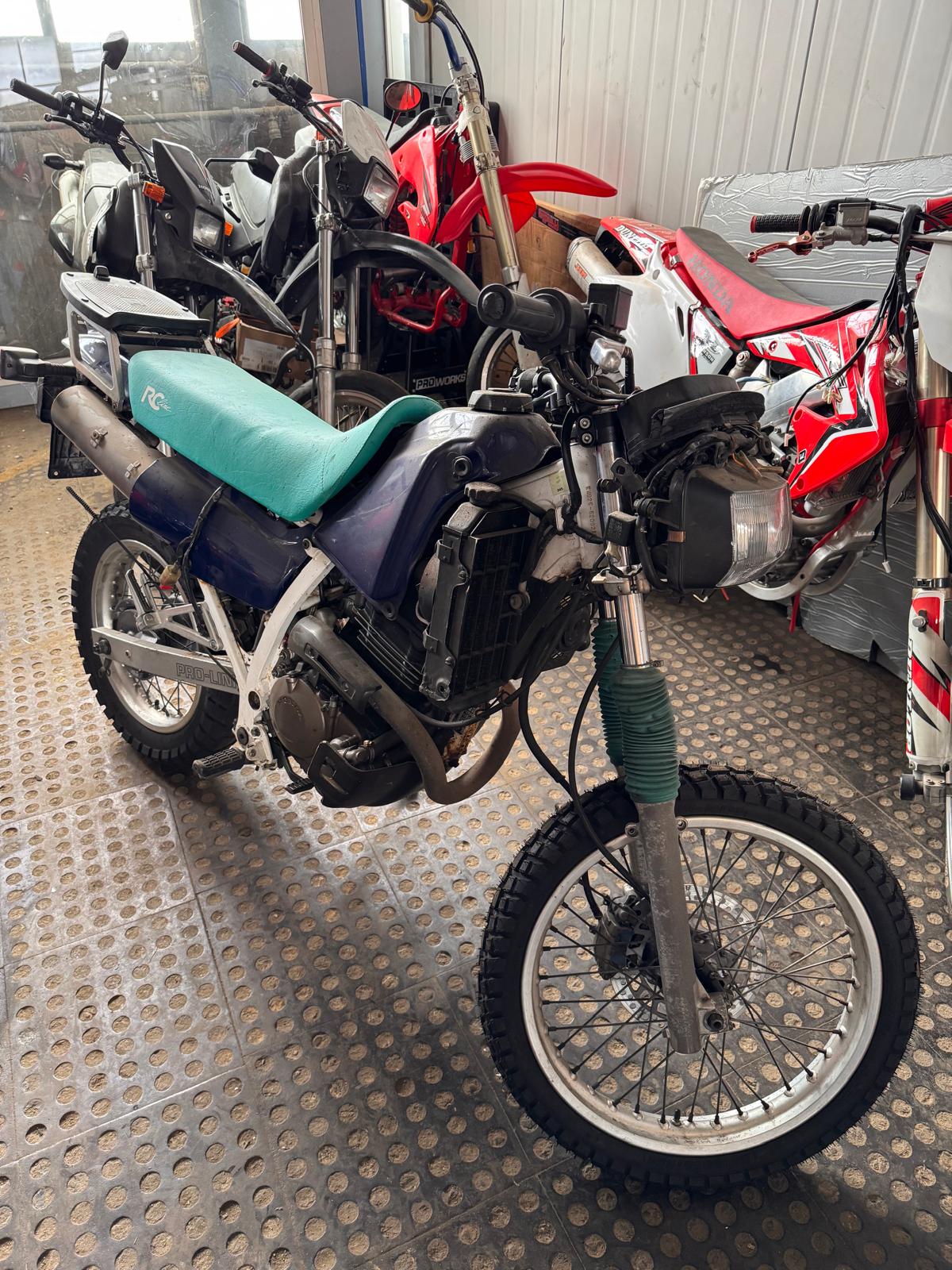 HONDA NX 250 M-image-4