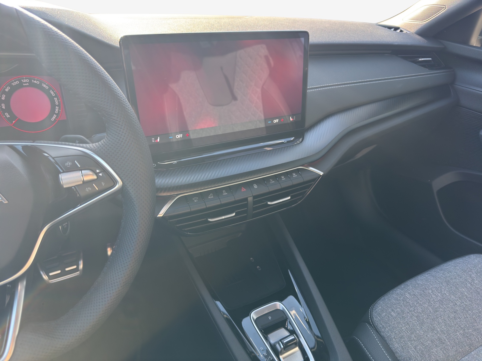SKODA Octavia Combi 2.0 TSI DSG Sport Line 4x4-image-10