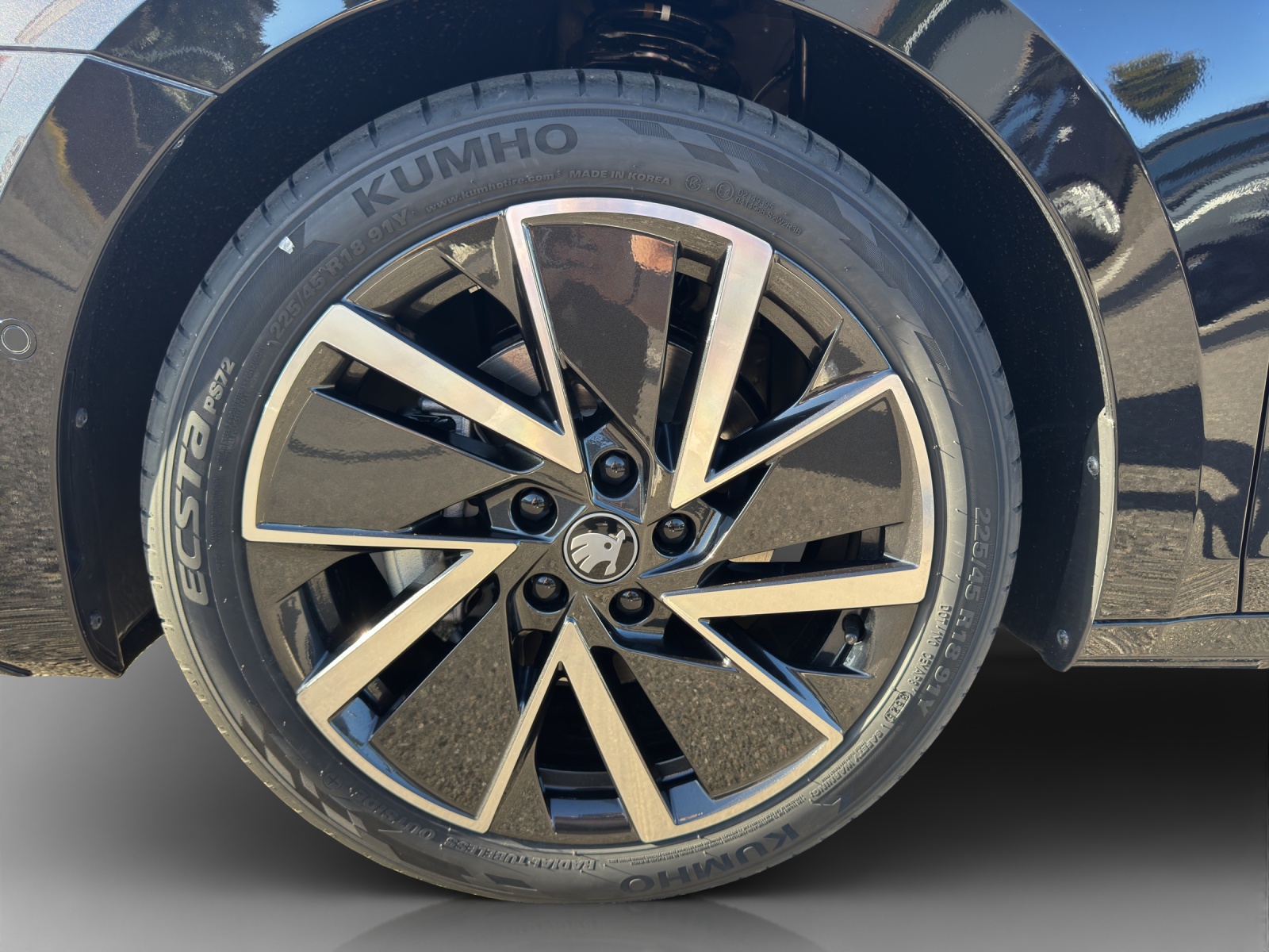 SKODA Octavia Combi 2.0 TSI DSG Sport Line 4x4-image-13