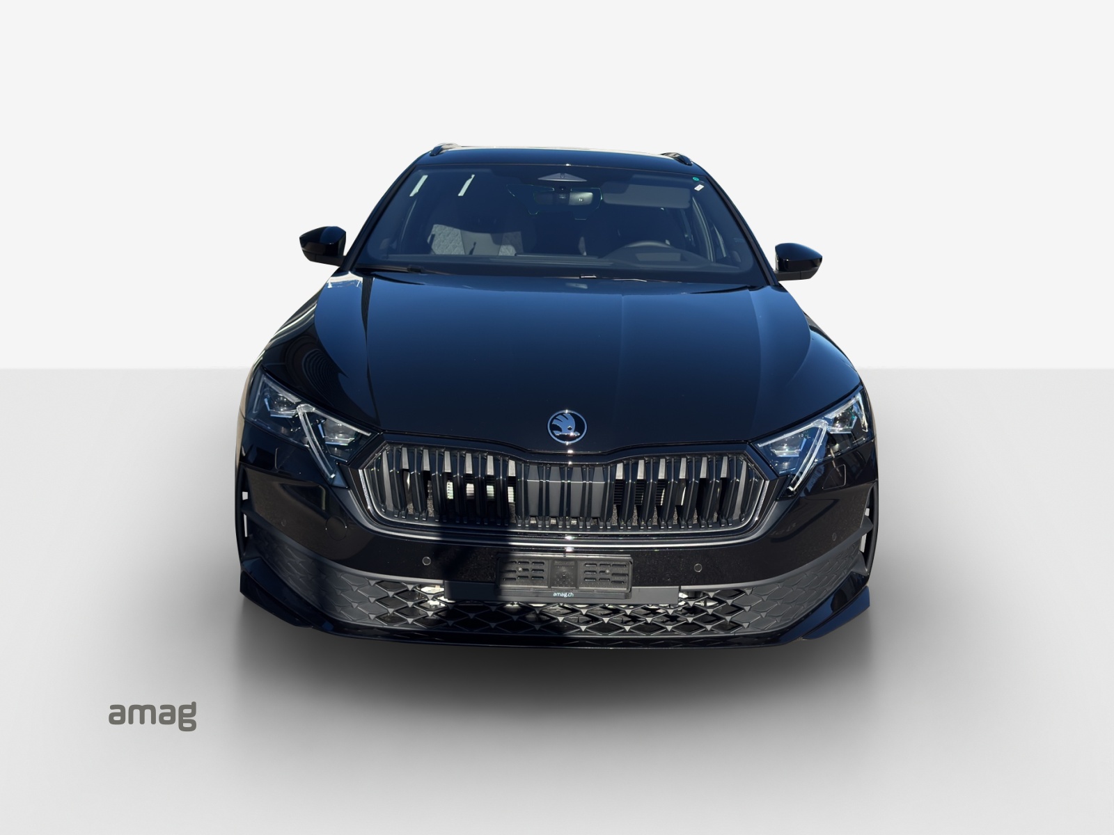 SKODA Octavia Combi 2.0 TSI DSG Sport Line 4x4-image-6