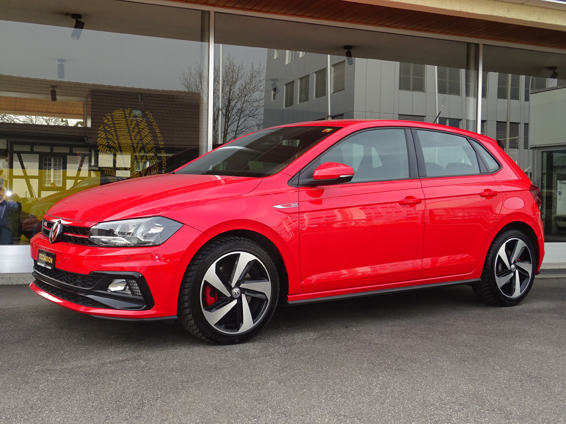 VW Polo 2.0 TSI GTI DSG-image-1