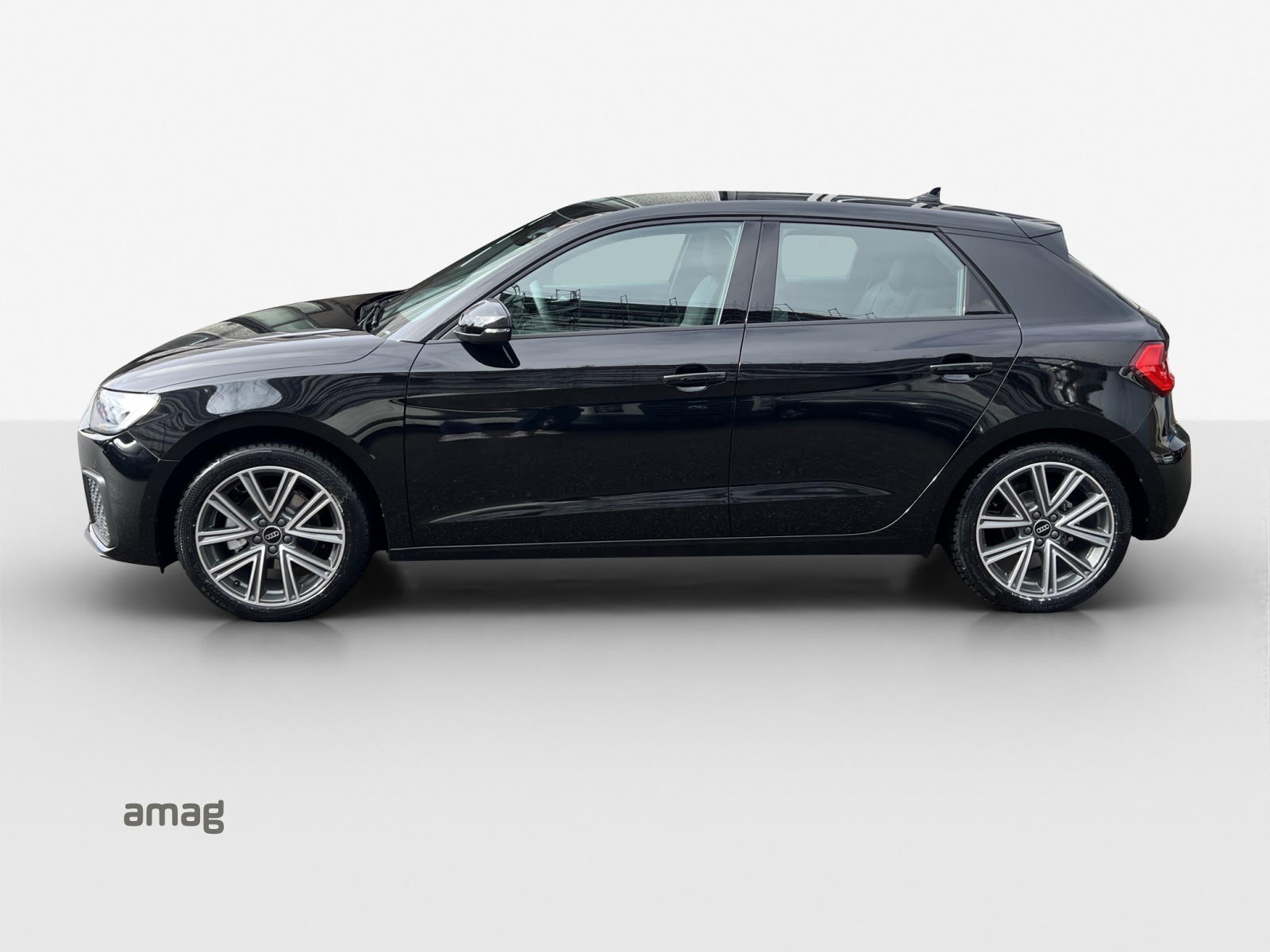 AUDI A1 Sportback 30 TFSI Attraction S-tronic-image-1