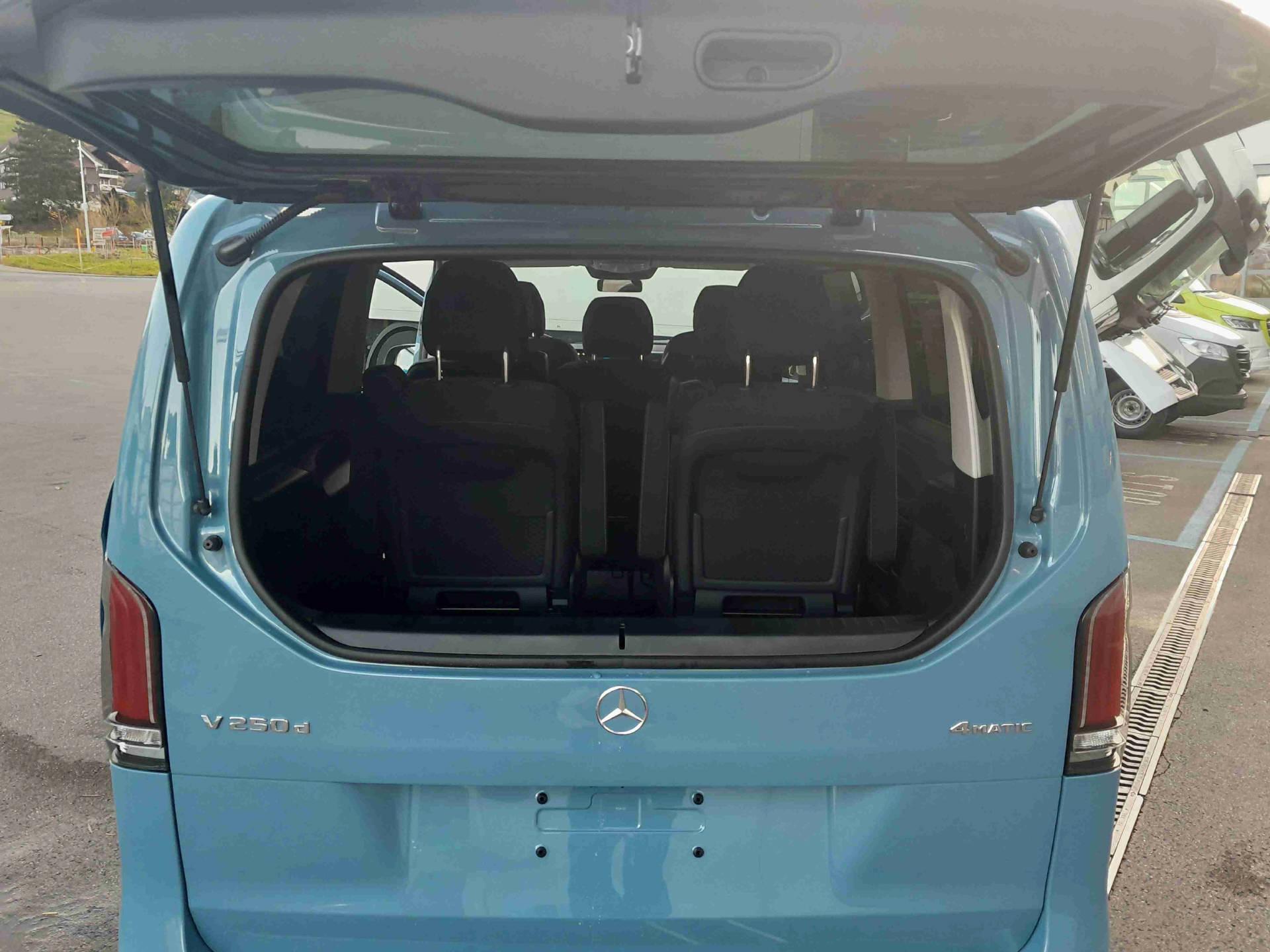 MERCEDES-BENZ V 250d Trend L 4x4-image-16