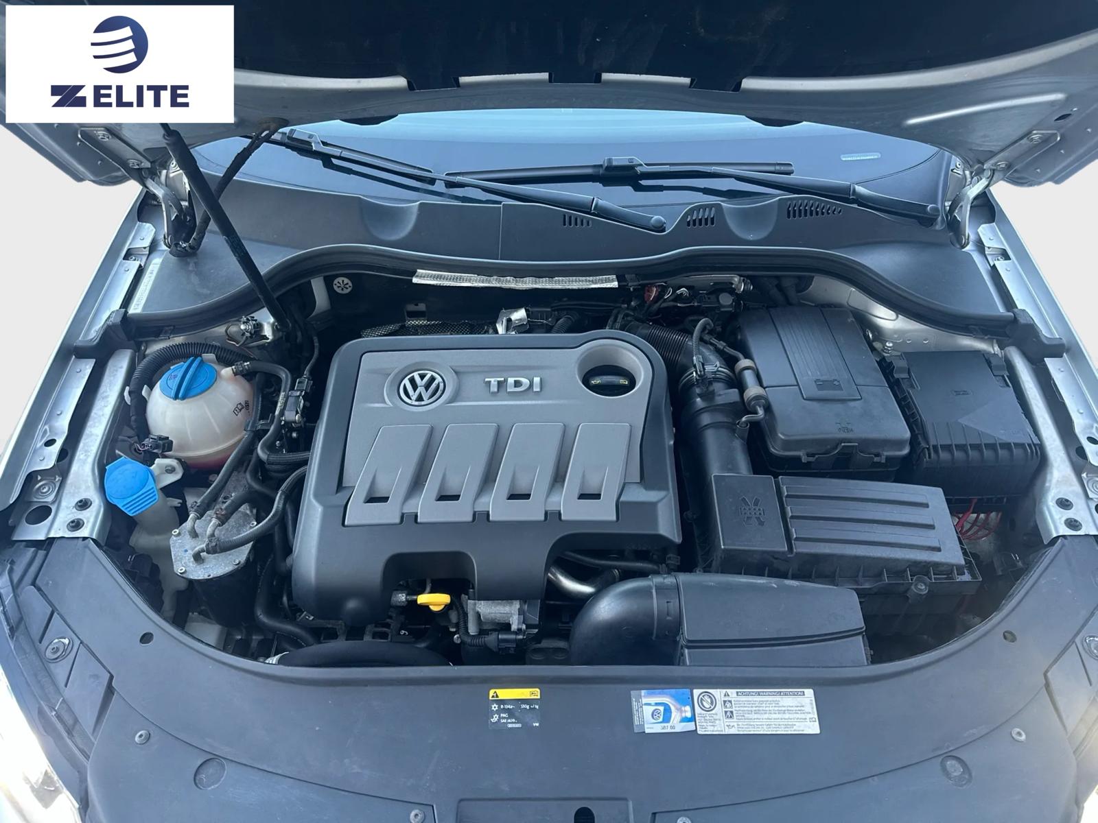 VW Passat Variant 2.0 BlueTDI R-Line Design DSG-image-6