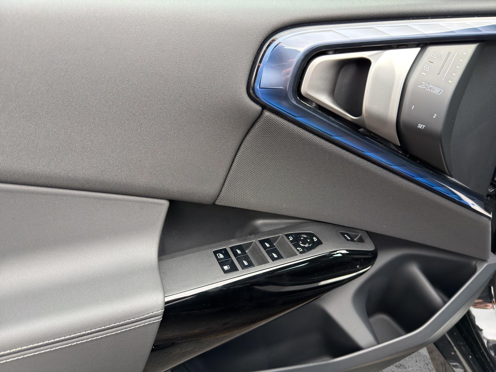 BMW X3 30e xDrive-image-7