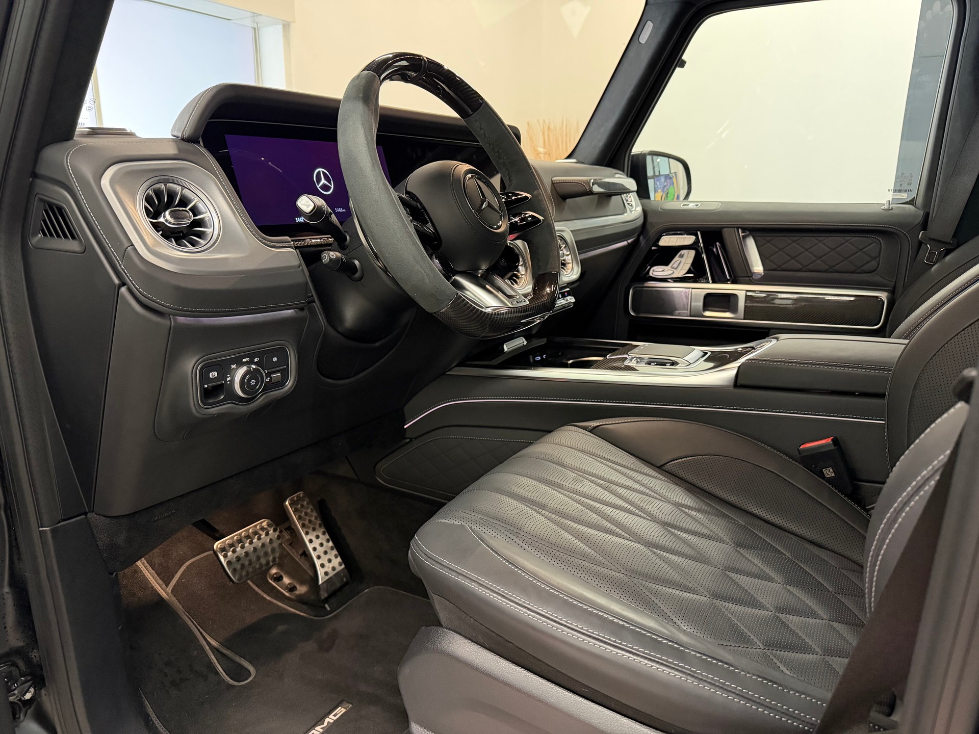 MERCEDES-BENZ G 63 AMG 9G-Tronic-image-20