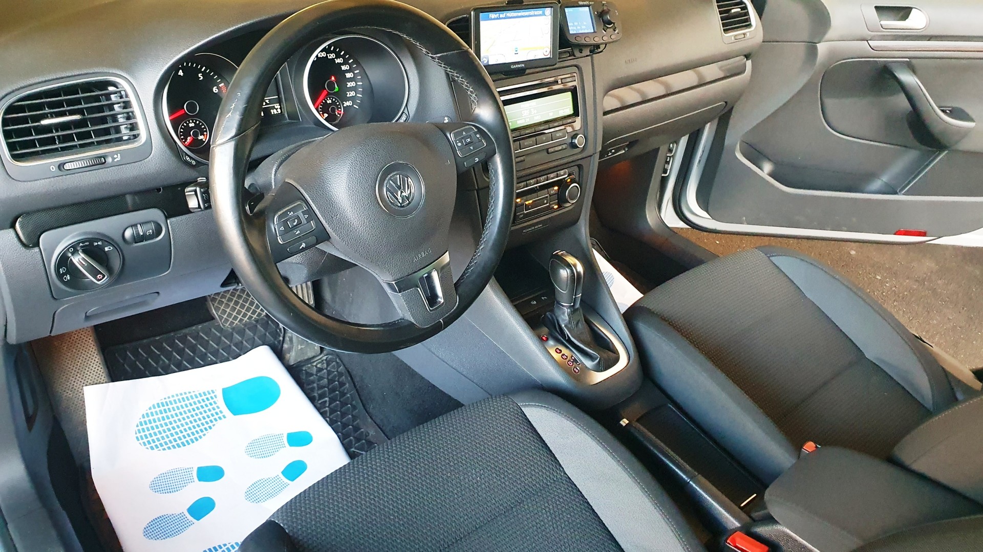 VW Golf Variant 1.4 TSI Comfortline DSG-image-14