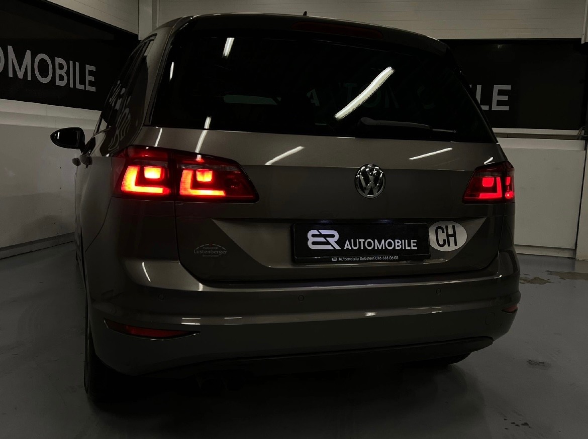 VW Golf Sportsvan 1.4 TSI Comfortline DSG-image-9