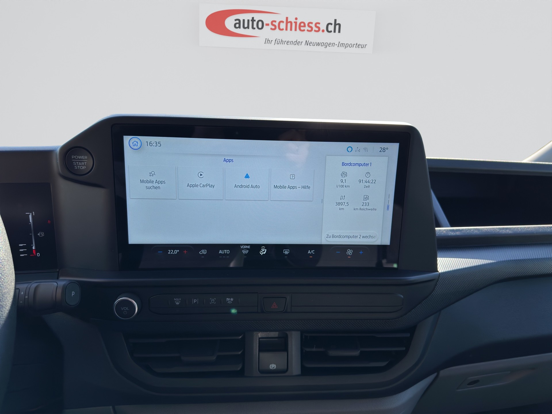 FORD Transit Custom Combi 9Pl. 320 L1H1 Trend Automat-image-12