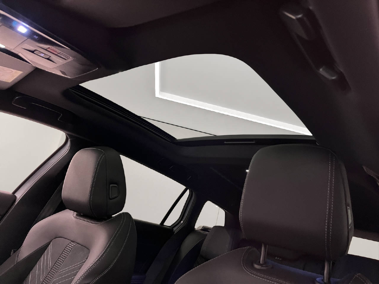 OPEL Astra-e Sports Tourer Ultimate-image-12