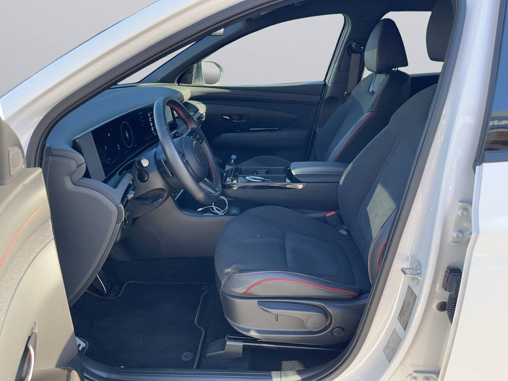 HYUNDAI Tucson 1.6 T-GDi PHEV N-Line 4WD-image-8