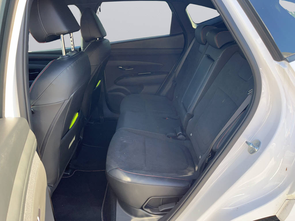 HYUNDAI Tucson 1.6 T-GDi PHEV N-Line 4WD-image-11