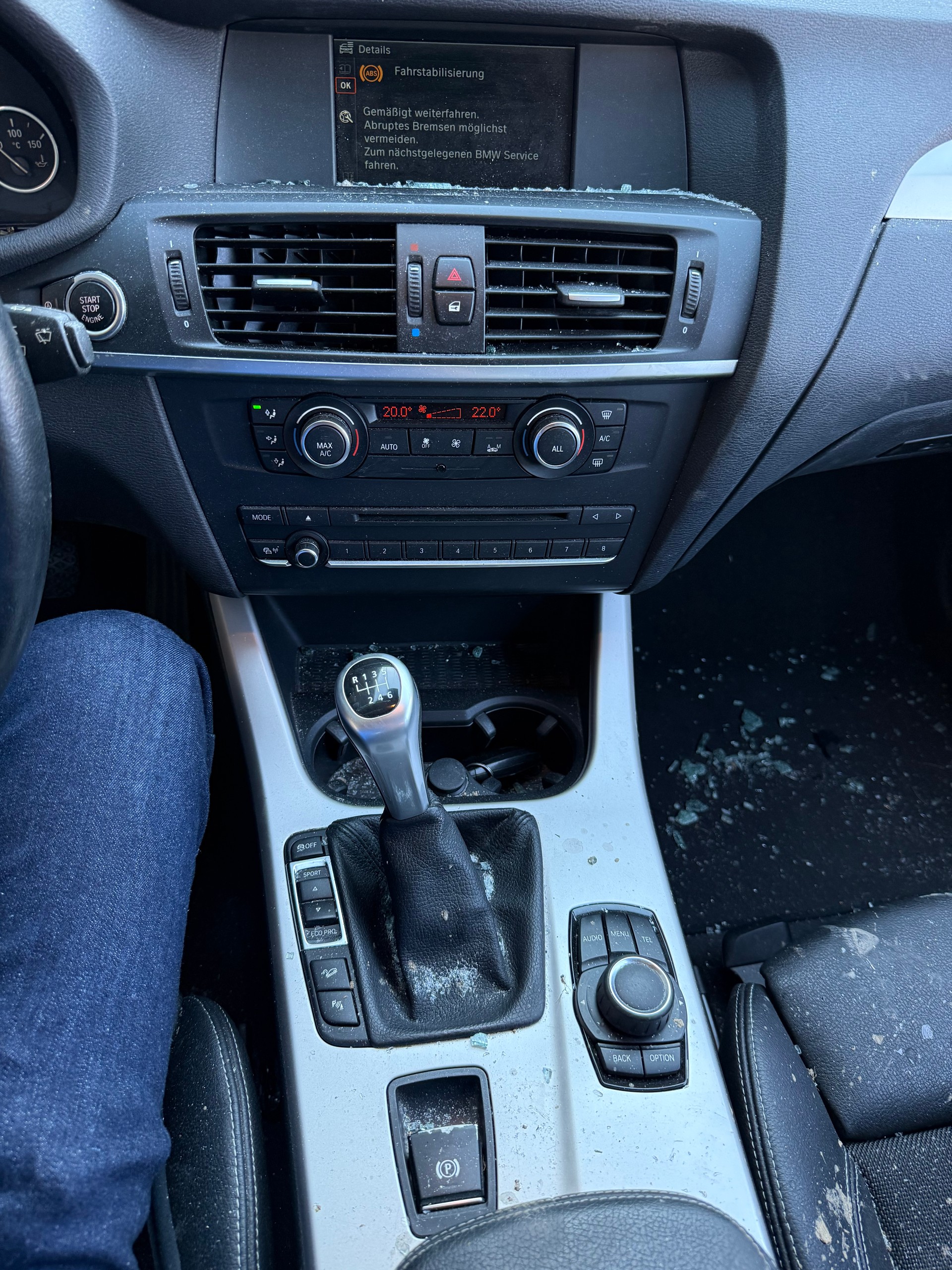 BMW X3 xDrive 20d-image-11