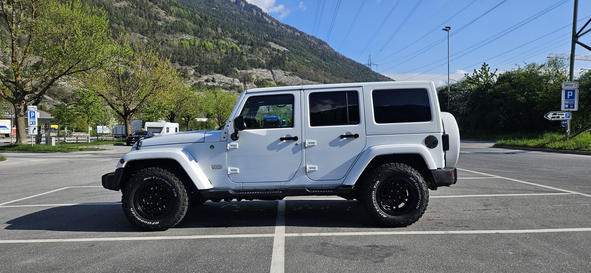 JEEP Wrangler 2.8CRD Unlimited JK Edition Aut.-image-0