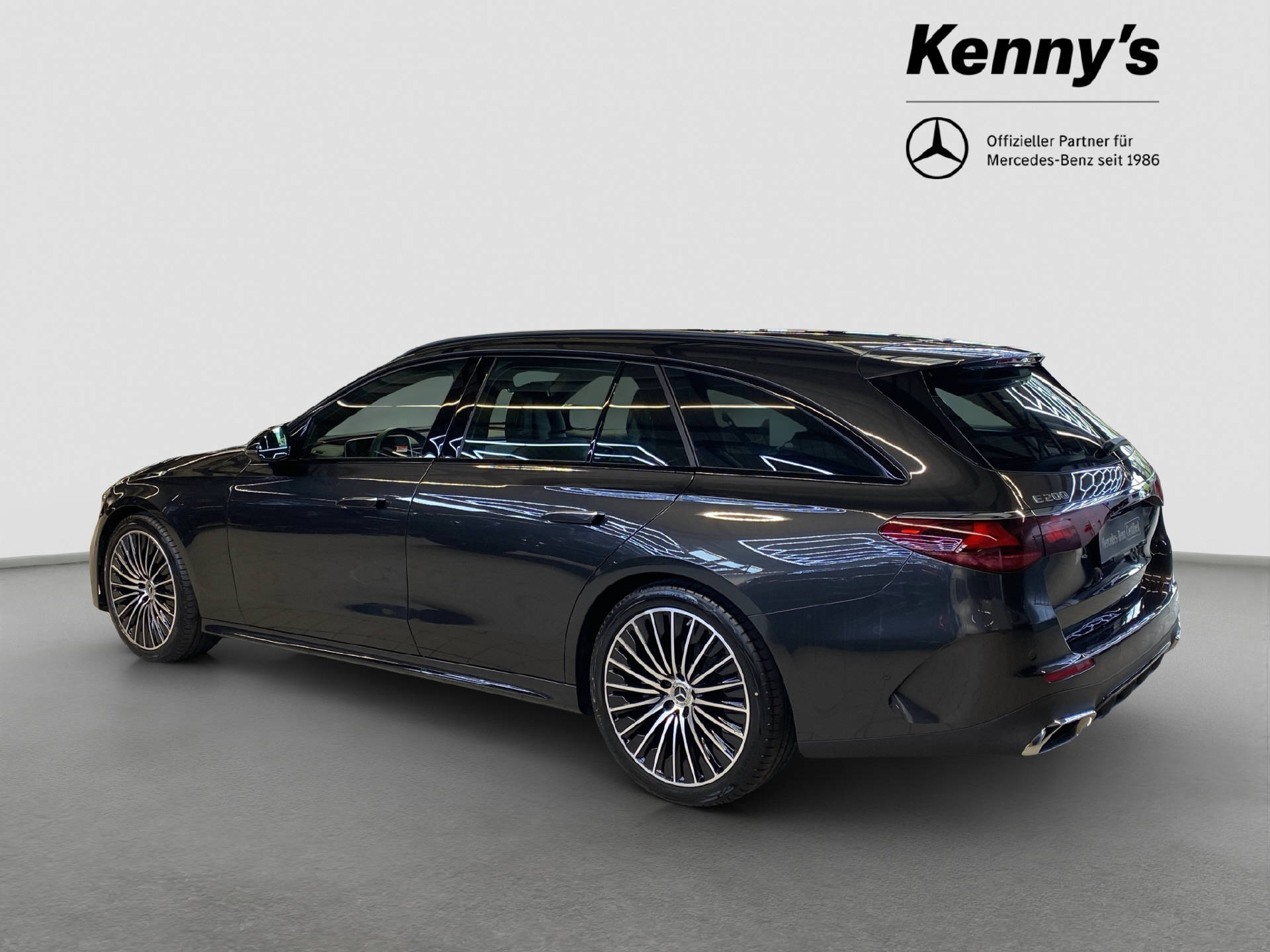 MERCEDES-BENZ E 200 AMG Line 4MATIC-image-3