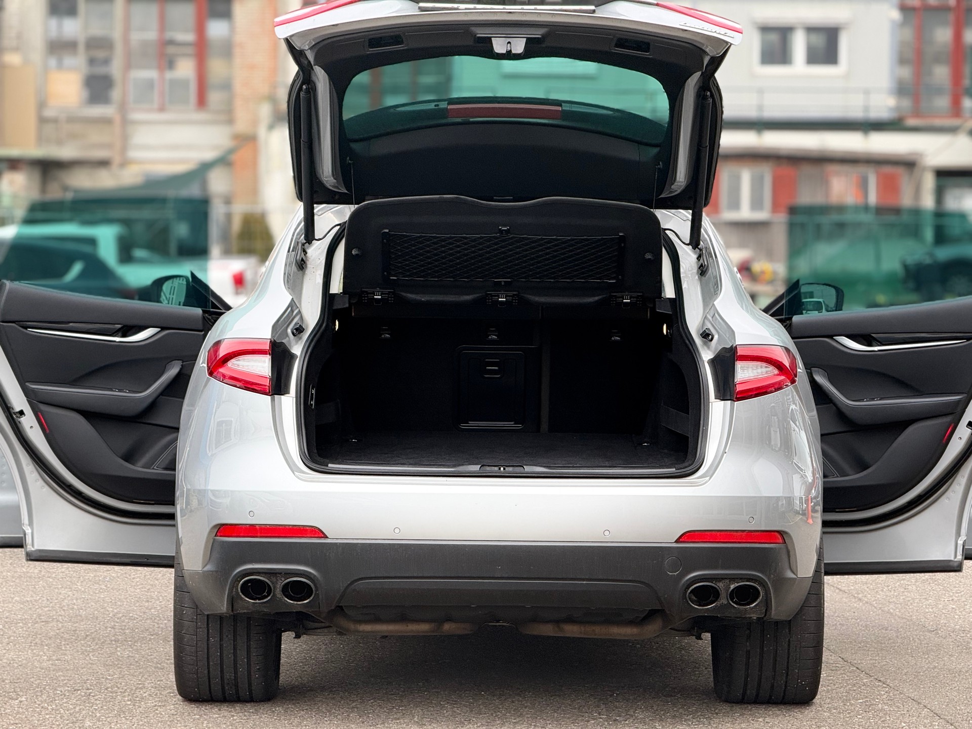 MASERATI Levante D 3.0 V6 Automatica-image-2