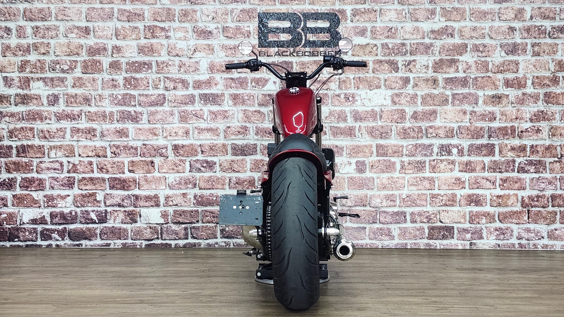 HARLEY-DAVIDSON HEADBANGER-showroom-element-3