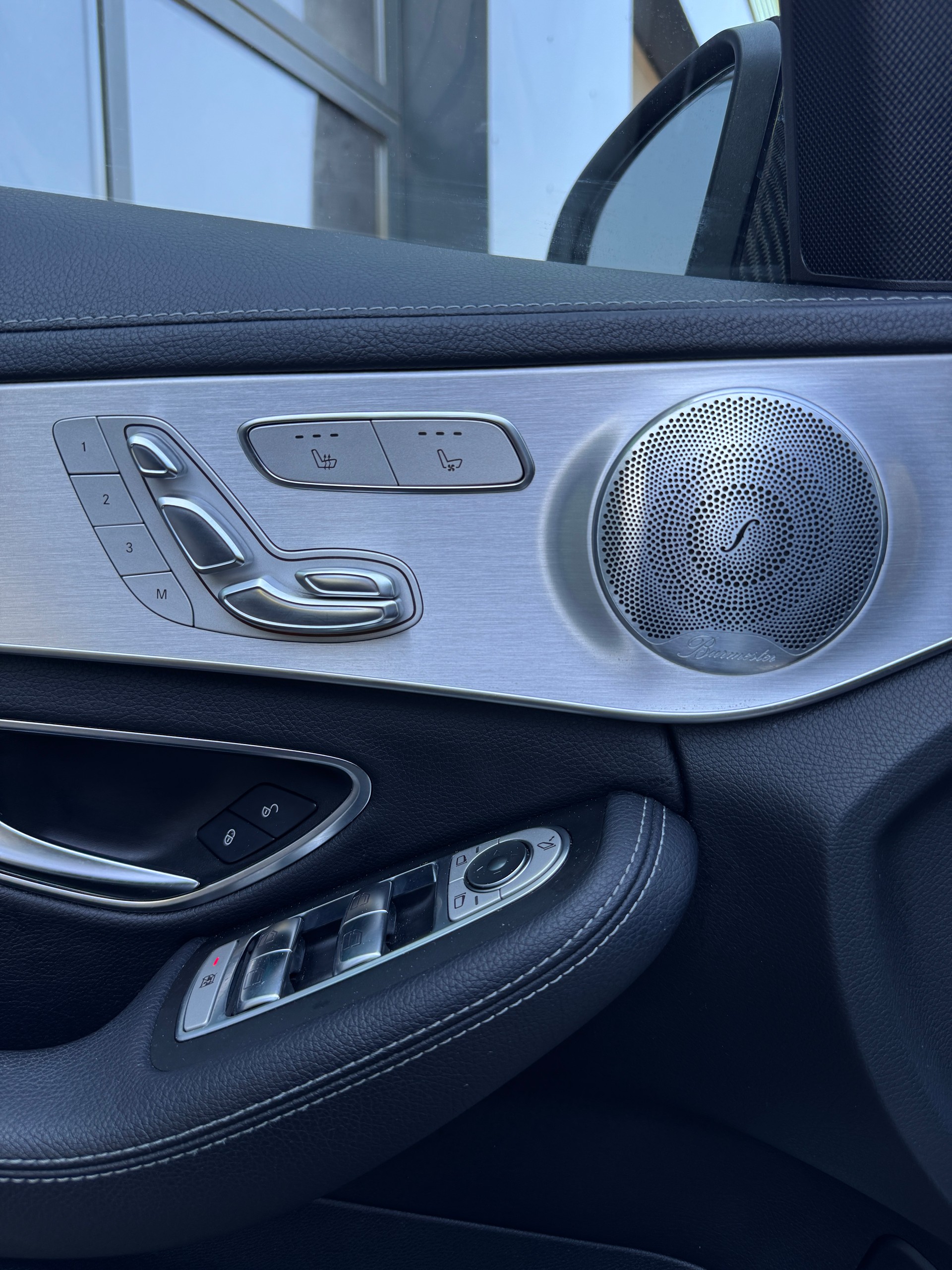 MERCEDES-BENZ C 450 AMG 4Matic 7G-Tronic-image-19
