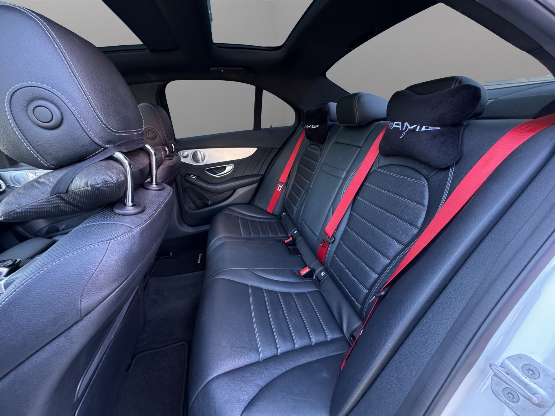 MERCEDES-BENZ C 450 AMG 4Matic 7G-Tronic-image-11