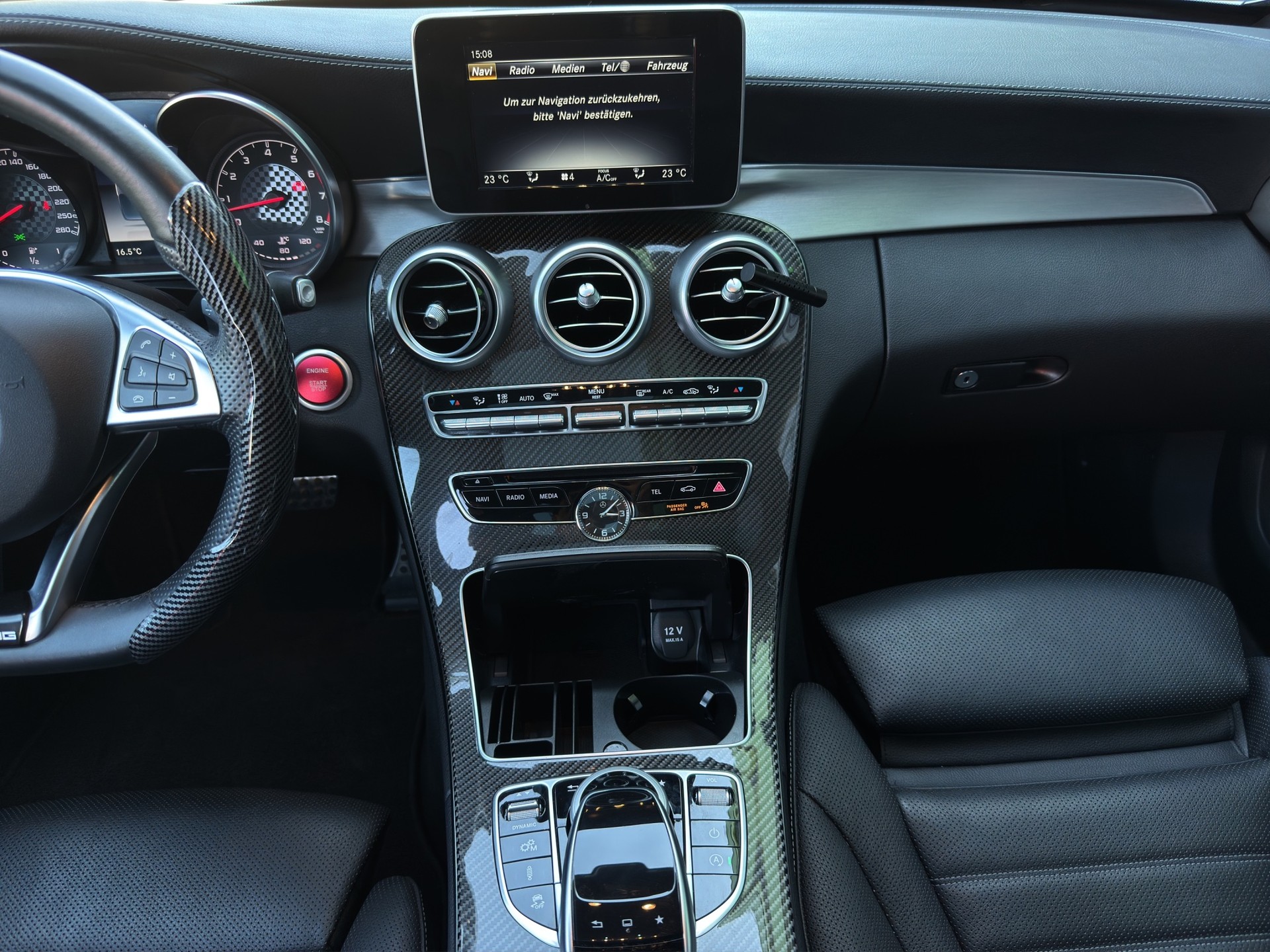 MERCEDES-BENZ C 450 AMG 4Matic 7G-Tronic-image-14