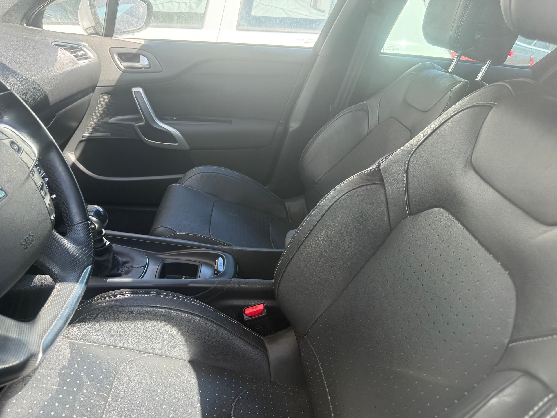 DS AUTOMOBILES DS4 1.6 THP Sport Chic-image-10