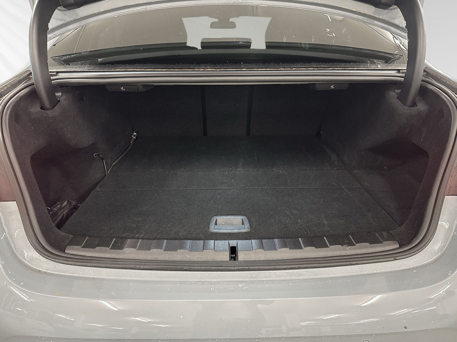 BMW 330e x Drive Berline Steptronic M Sport-image-7