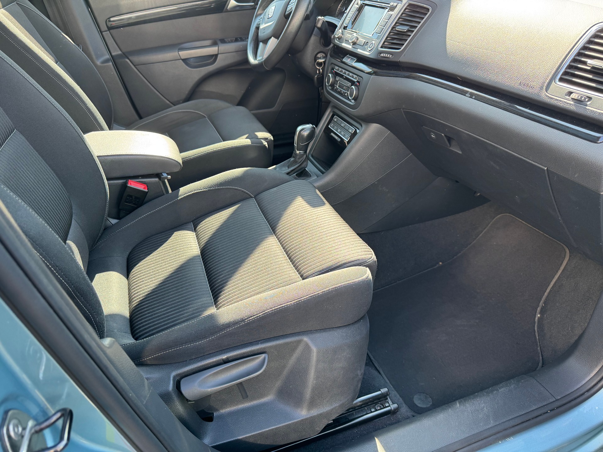 SEAT Alhambra 2.0 TDI Style Eco DSG-image-8