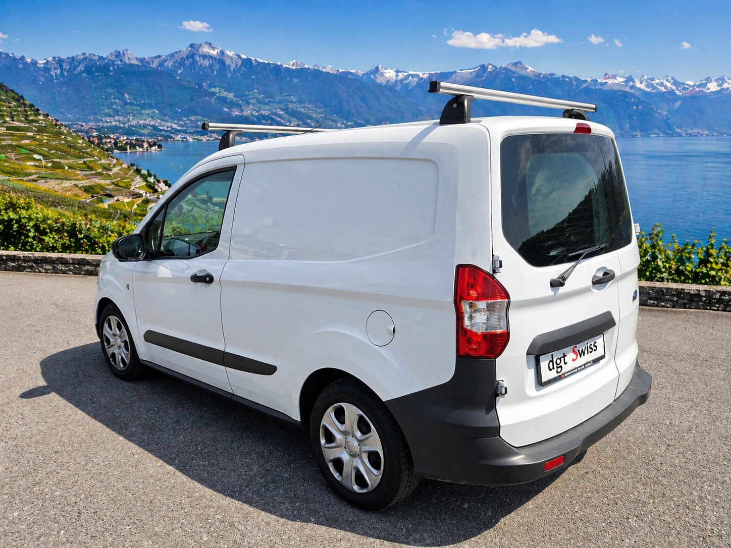 FORD Transit Courier Van 1.0 EcoBoost Trend-image-2