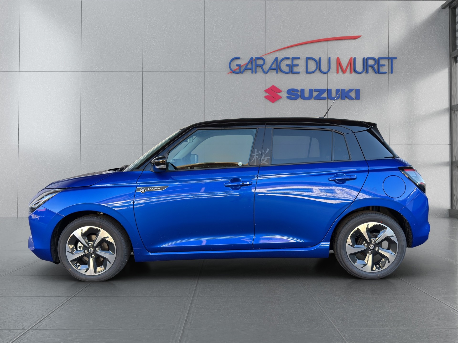 SUZUKI Swift 1.2 Sakura Top Hybrid 4x4-image-1
