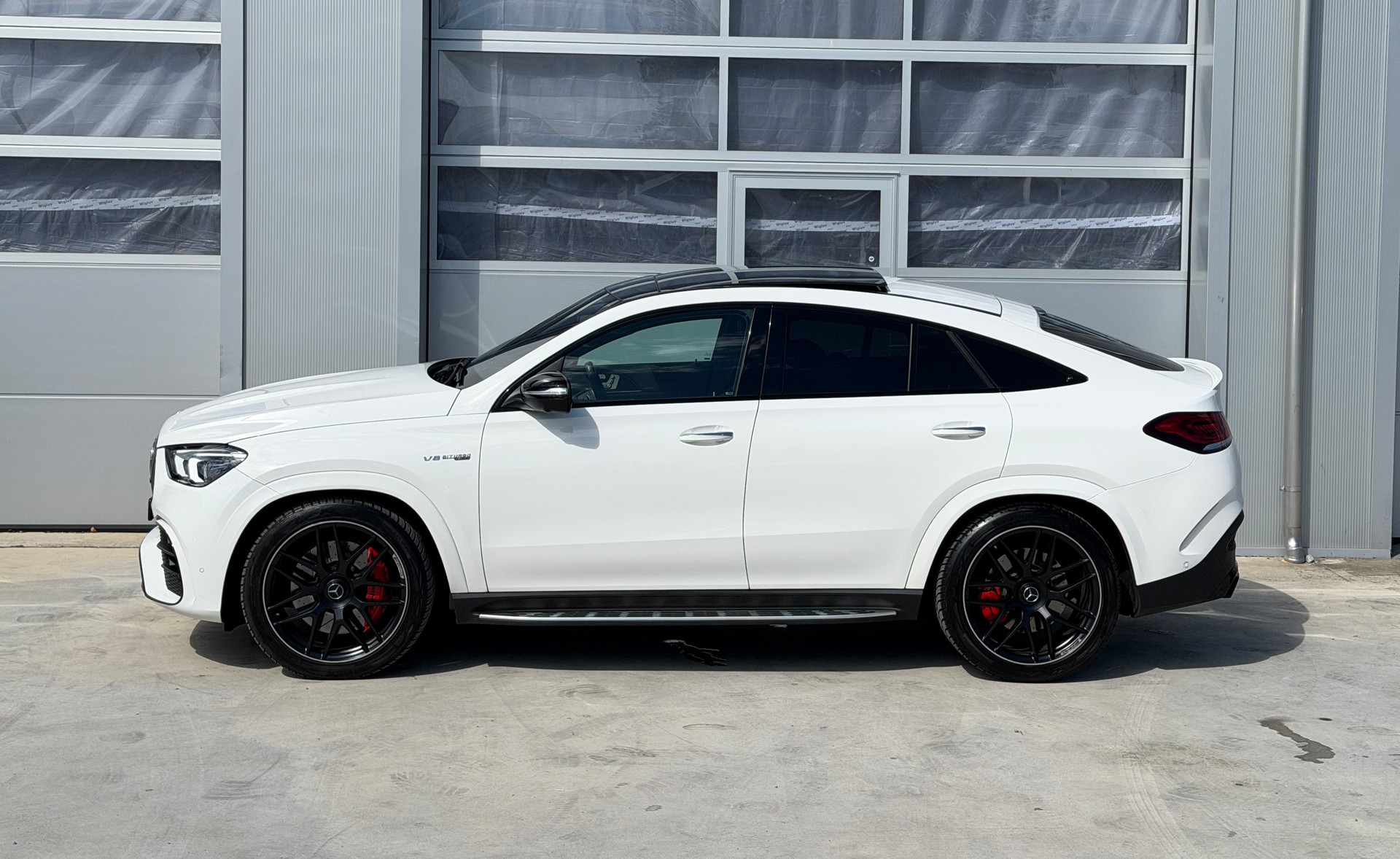 MERCEDES-BENZ GLE Coupé 63 S AMG 4Matic+ Speedshift-image-2