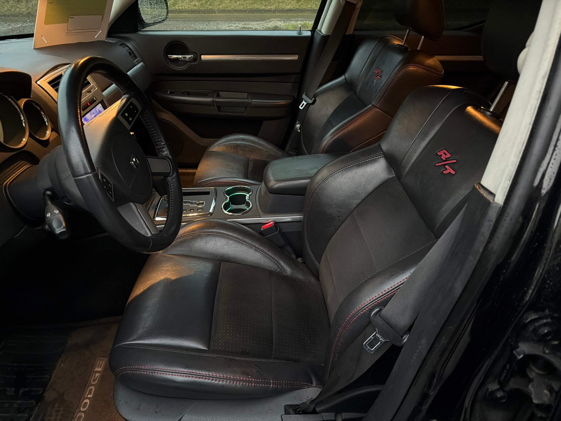 DODGE Charger 5.7 R/T V8 Hemi-image-9