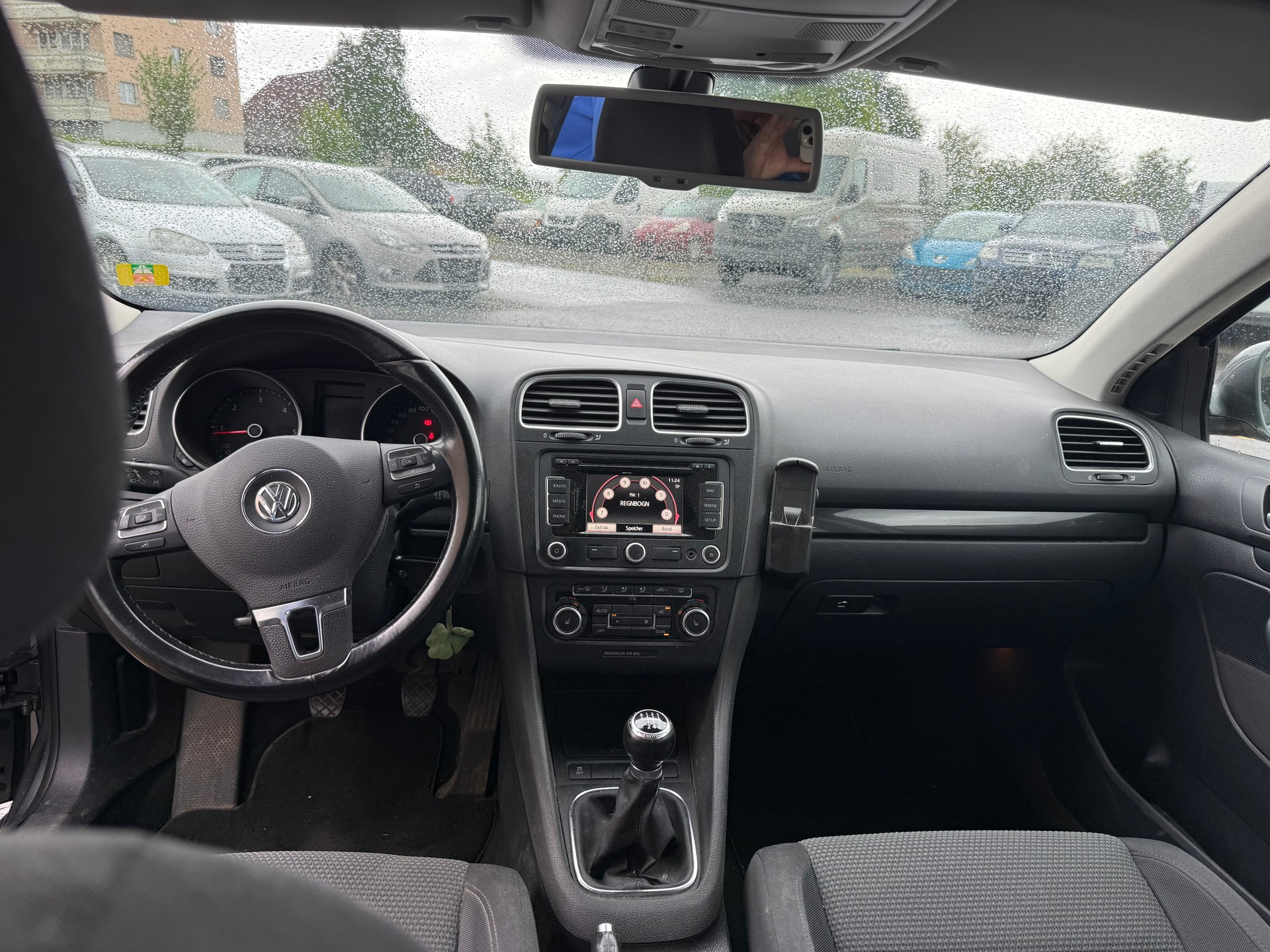 VW Golf Variant 1.6 TDI Value 4Motion-image-6