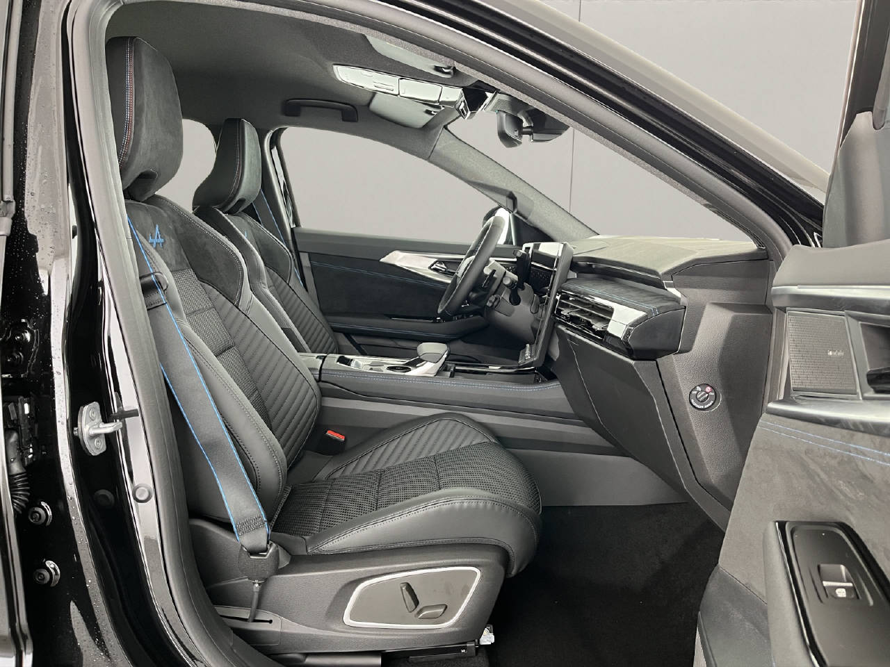 RENAULT Austral 1.2 E-Tech esprit Alpine-image-15