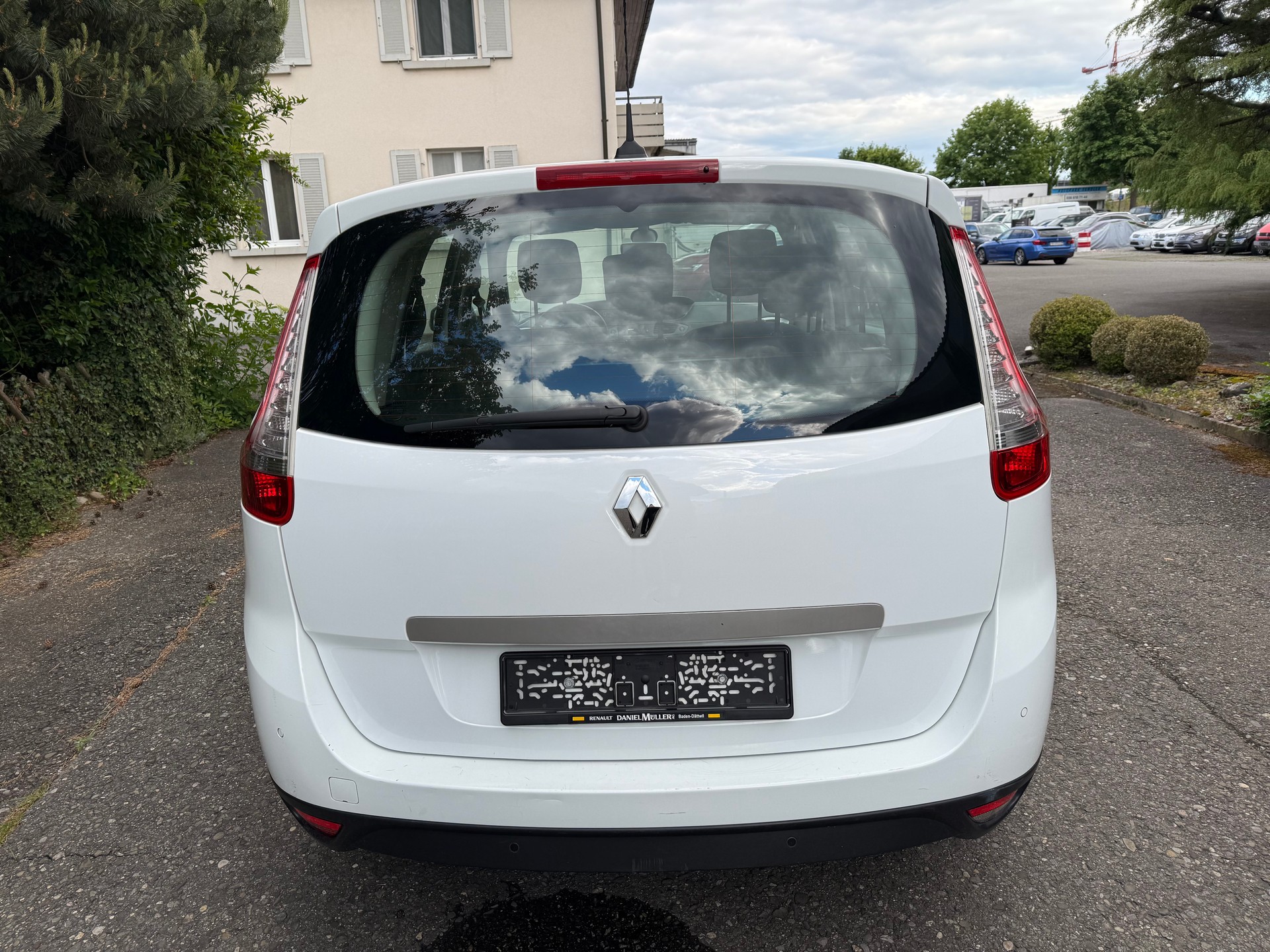RENAULT Grand Scénic 1.5 dCi Expression EDC-image-4