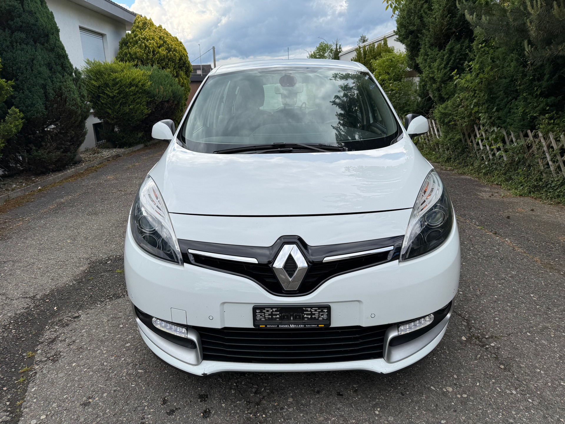 RENAULT Grand Scénic 1.5 dCi Expression EDC-image-1