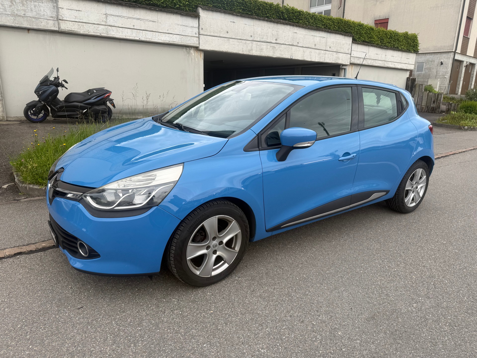 RENAULT Clio 1.5 dCi Dynamique-image-2