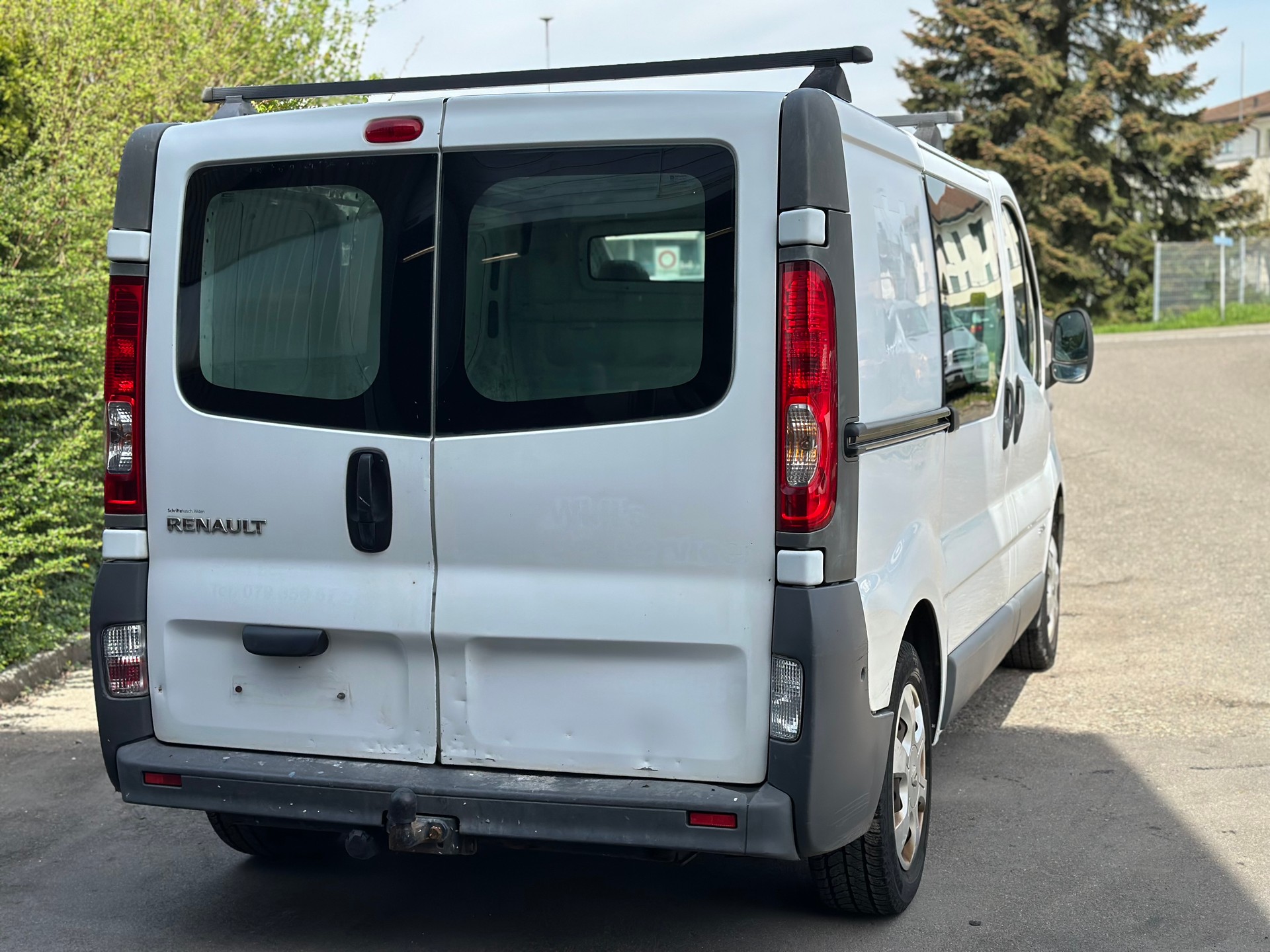 RENAULT Trafic 2.0i 2.9t L1H1-image-3