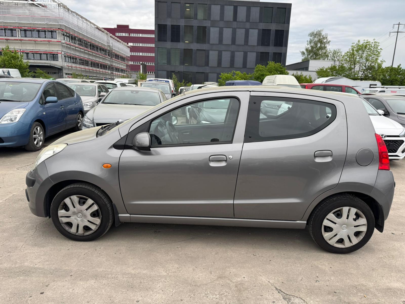 NISSAN Pixo 1.0 more-image-6