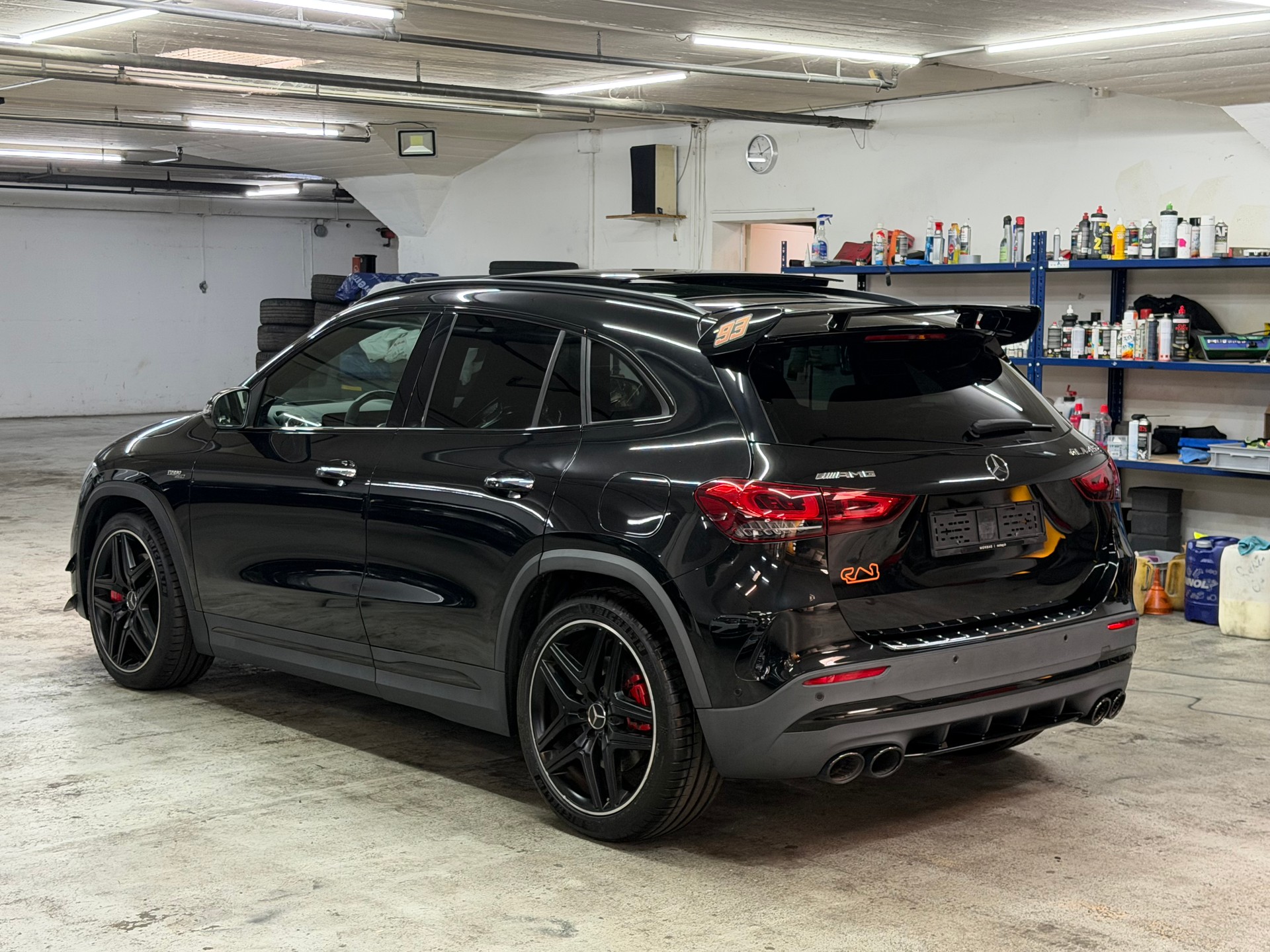 MERCEDES-BENZ GLA 45 S AMG 4Matic+ PERFORMANCE PAKET-image-2