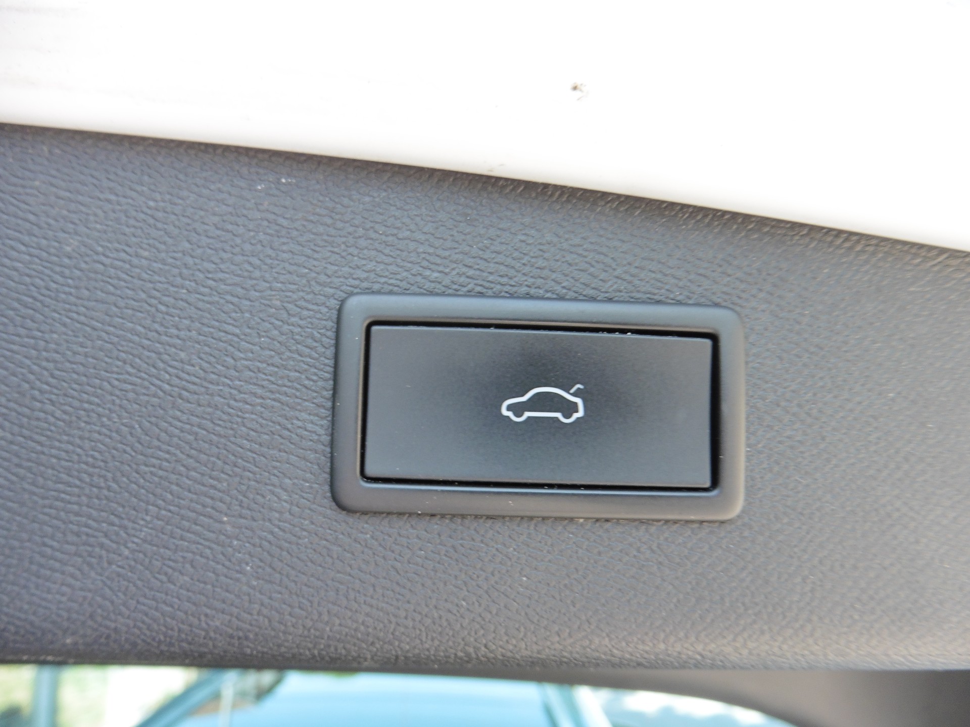 SEAT Leon ST 1.5 eTSI mHEV DSG FR-image-29